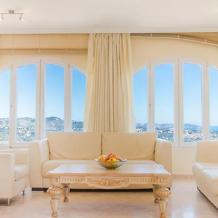 فيلة Abahana Villas Jamaica *